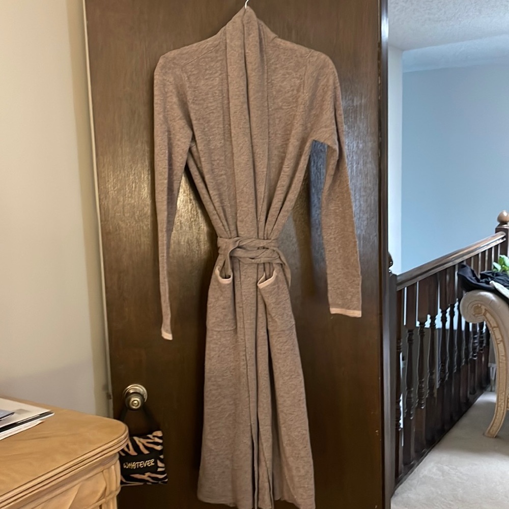 Cashmere robe